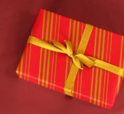 PAPEL PRESENTE VGESSELE C/10 FOLHAS LISTRADO VERMELHO 317