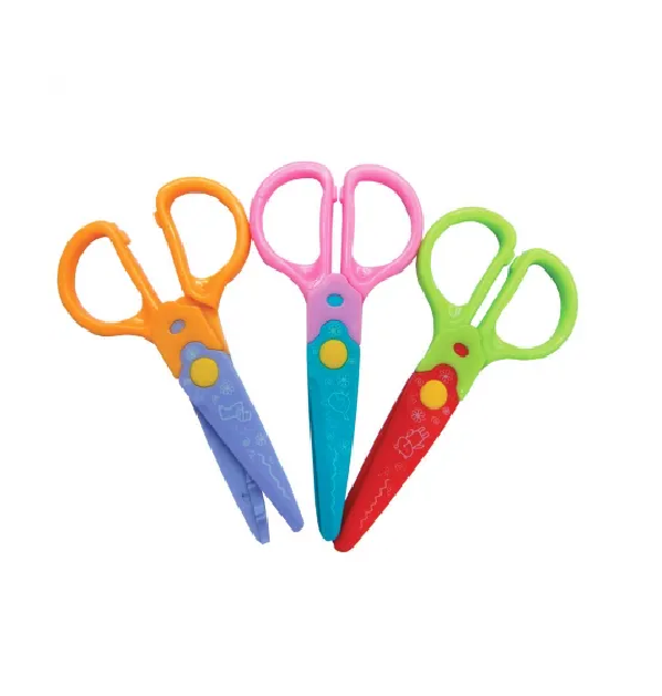 TESOURA PARA PICOTAR VMP 13CM SORTIDA